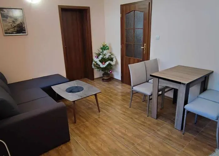 Evrika Forest Appartement *